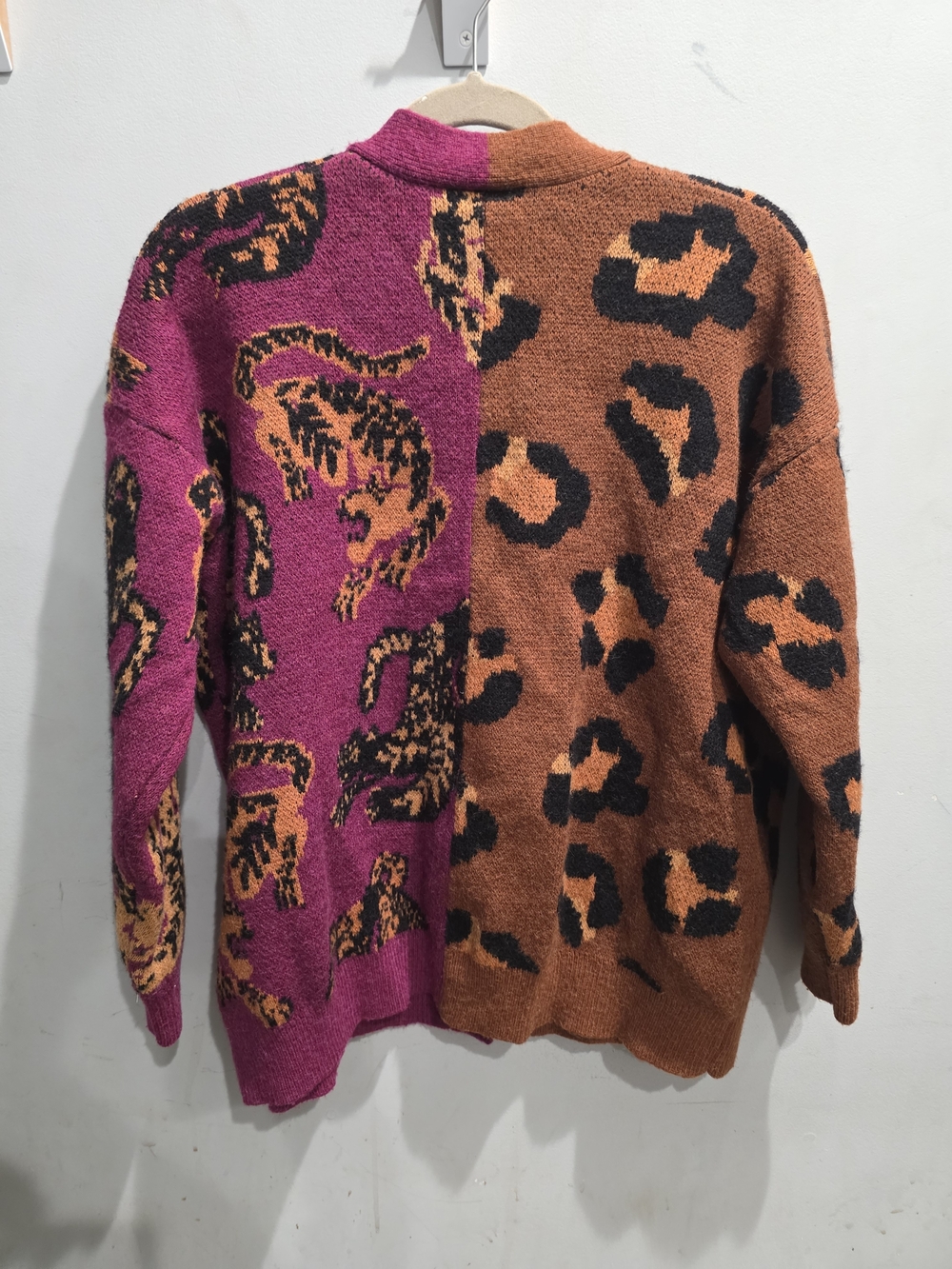 FARM Rio Two-Tone Leopard Print Cardigan - Rust & Magenta - Picture 4 of 4